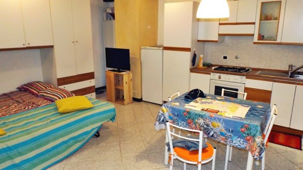 Pretty poor decision making when we chose this studio for our stay in Trieste, but we made it work!