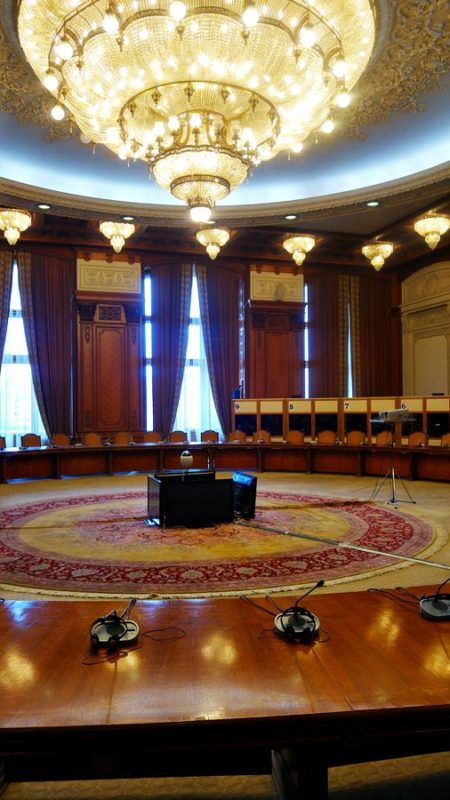 Palace of Parliament round table