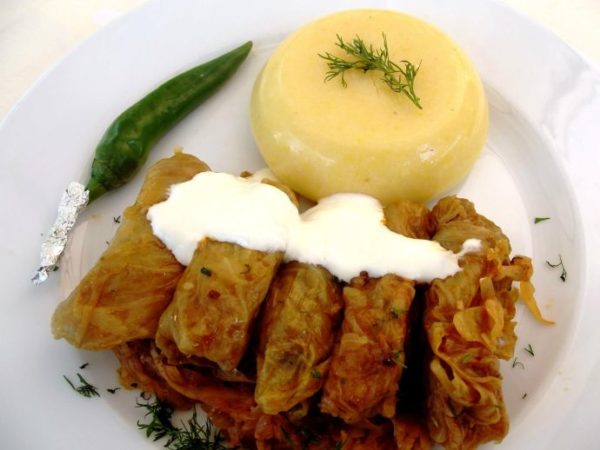 Traditional Romanian Food 57 Romanian Dishes Delicacies Desserts