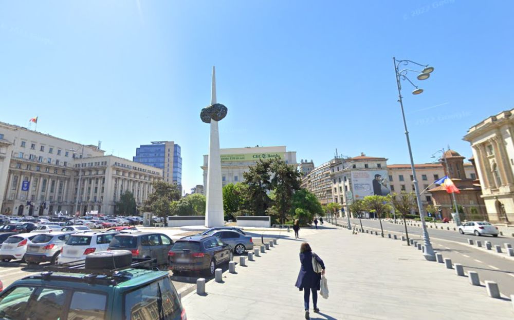 Revolutiei Square