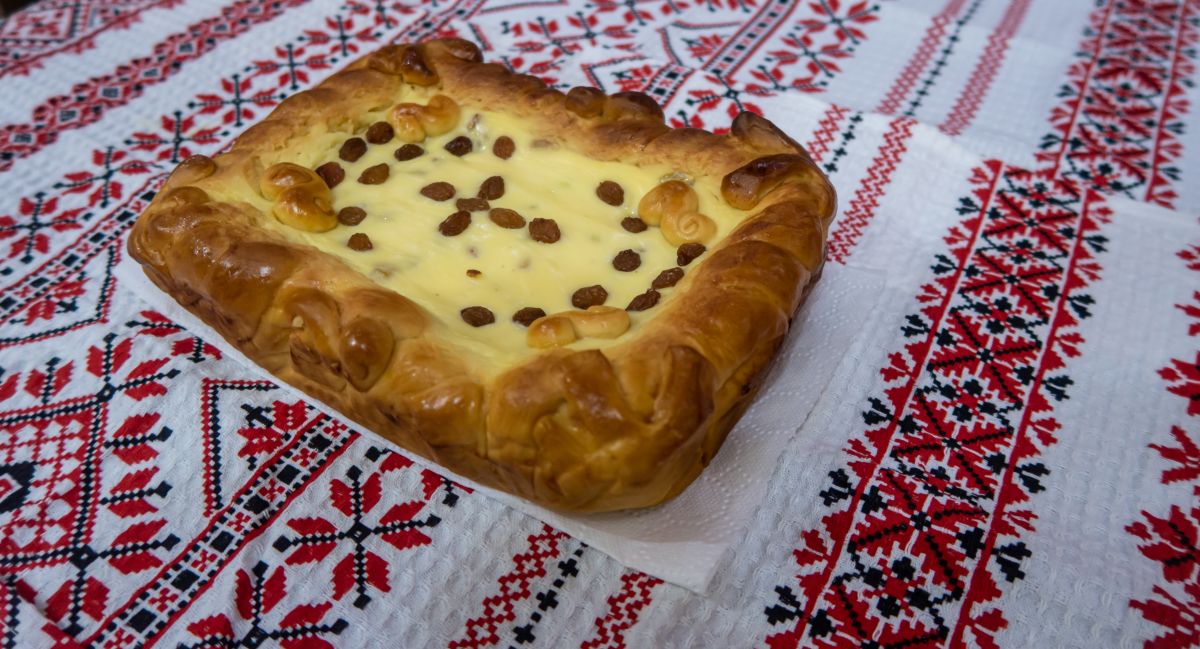 Romanian traditional pasca