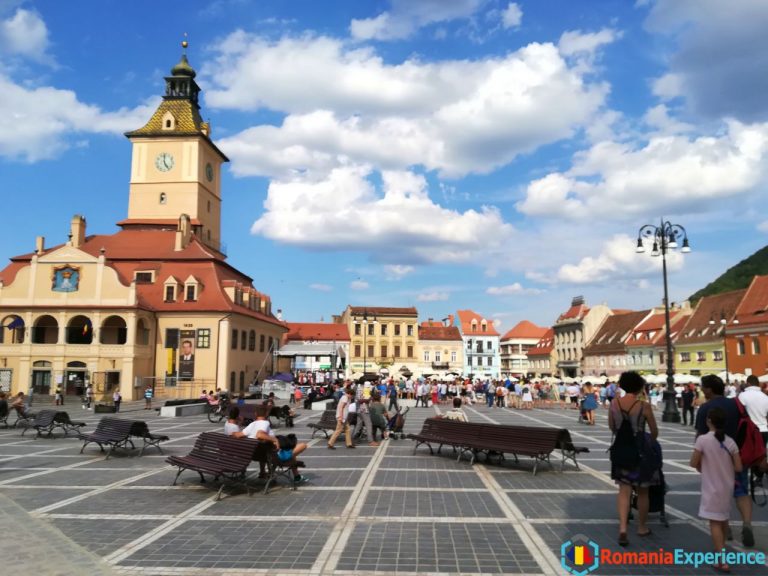 Old Town-Council Square