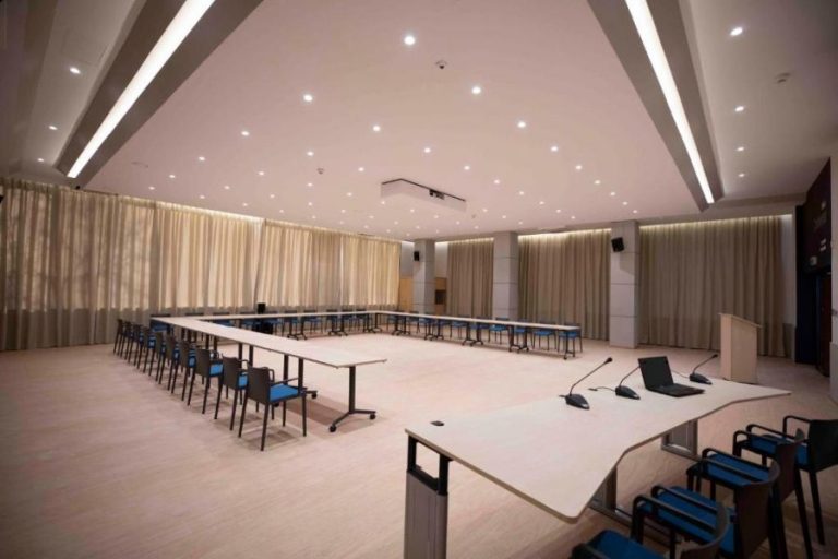 hotel continental conference room