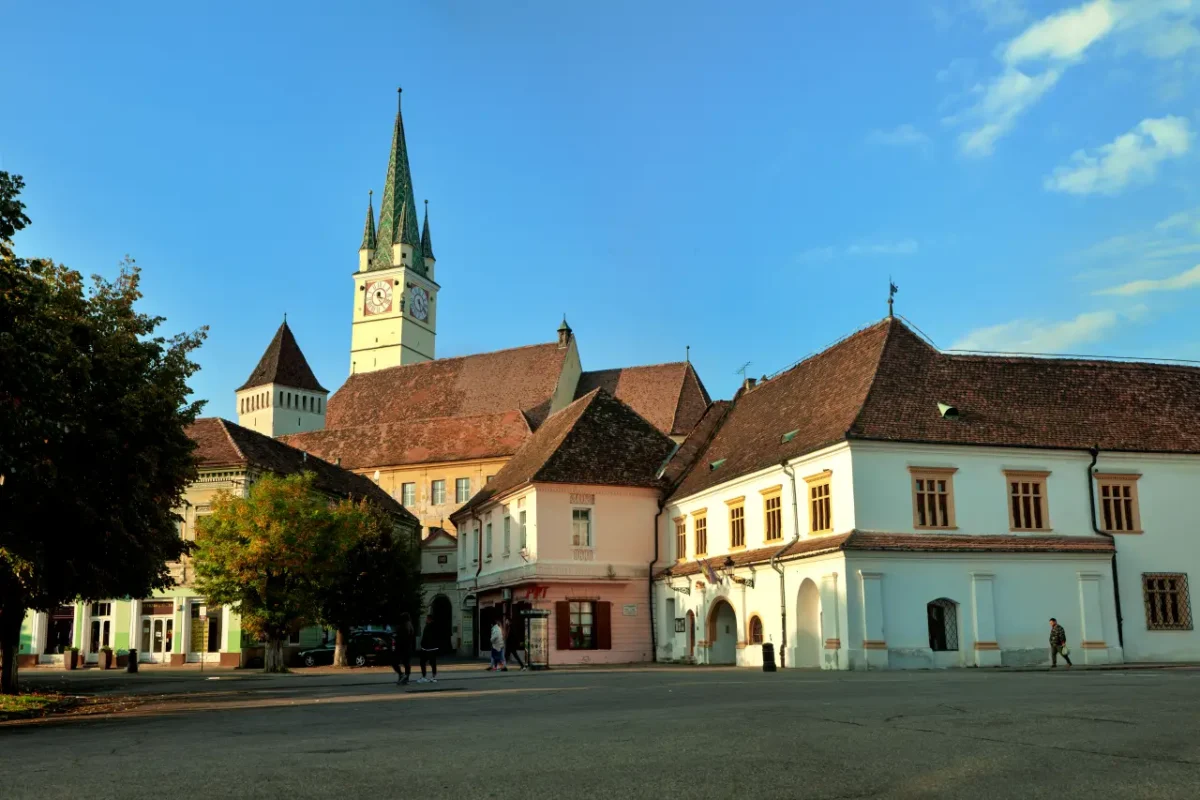 Old Town Medias City