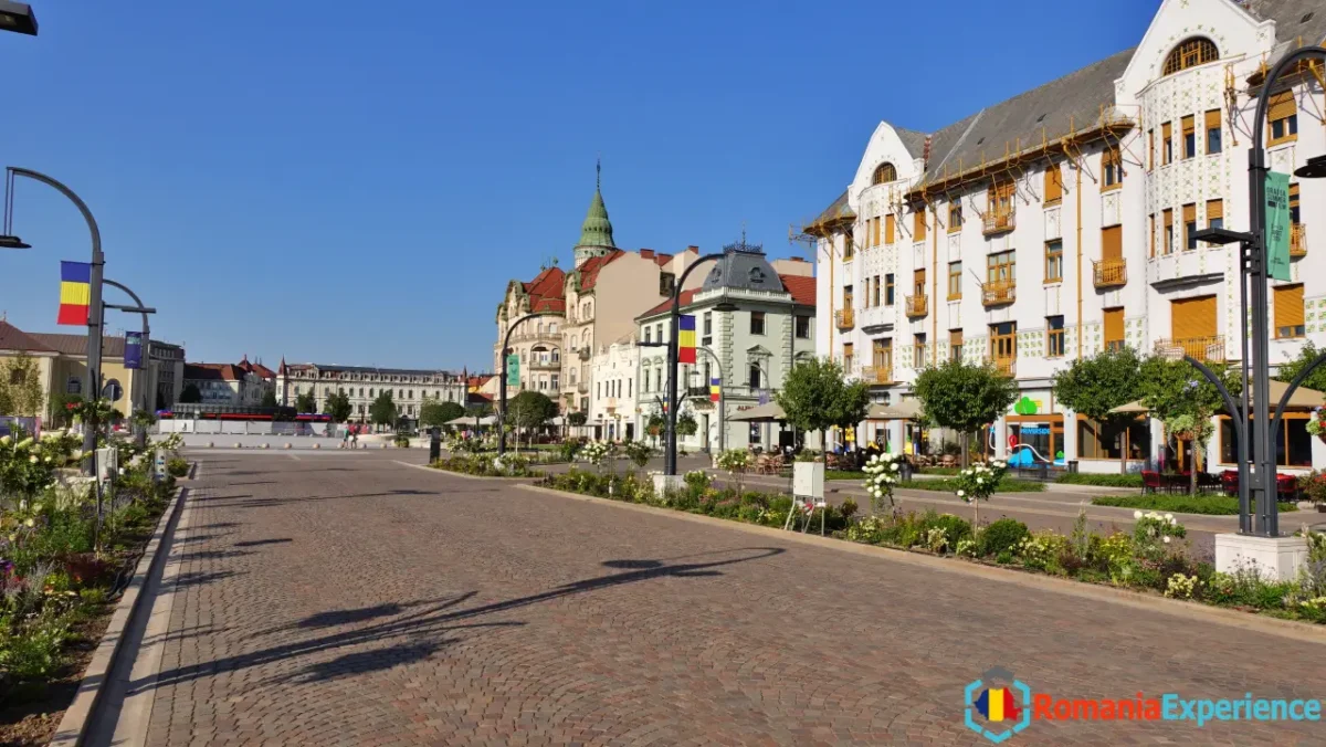 pedestrian area at Unirii Square in Oradea