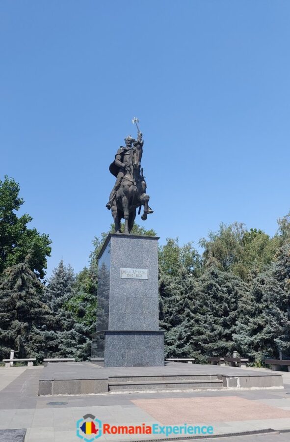 Mihai Viteazu Statue in Craiova