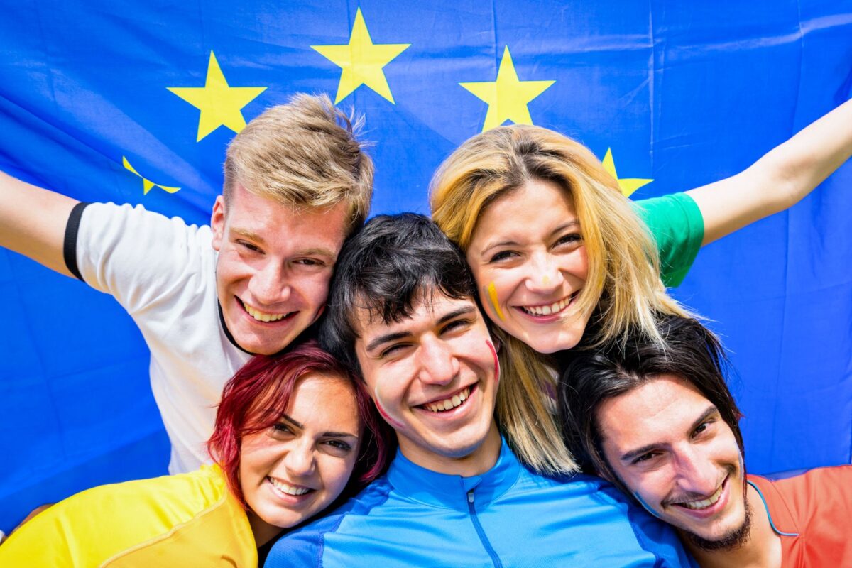 romania joins Schengen area