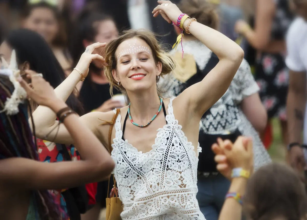 kapital festival female participant