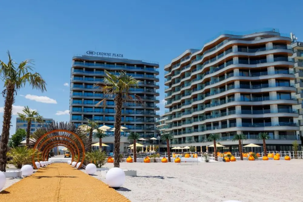 Crowne Plaza Constanta view from the Beach