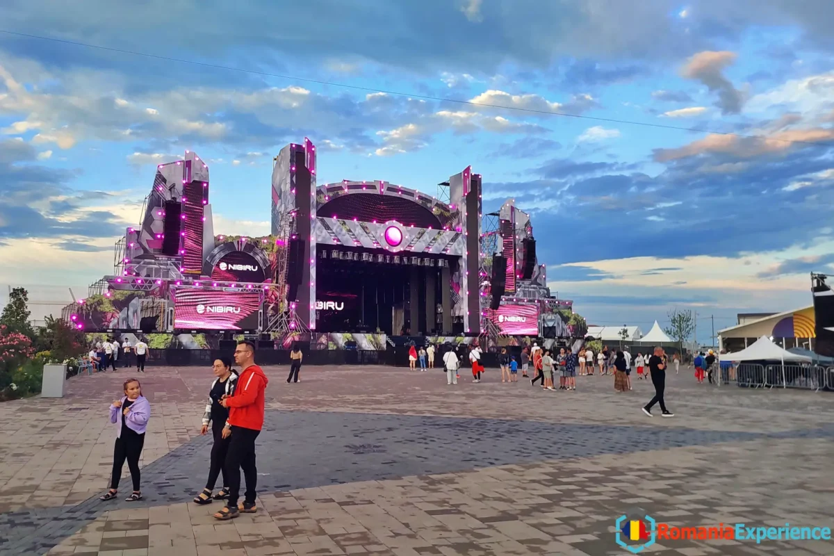 Nibiru Main Stage